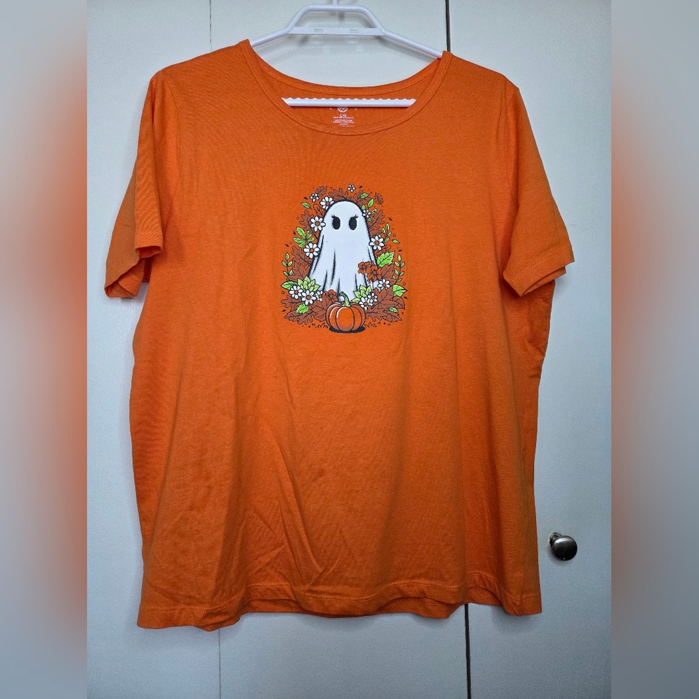 Halloween Women's L Orange Cute Ghost with Flowers Graphic Tee